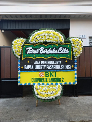 Papan Bunga Duka di Cihuni