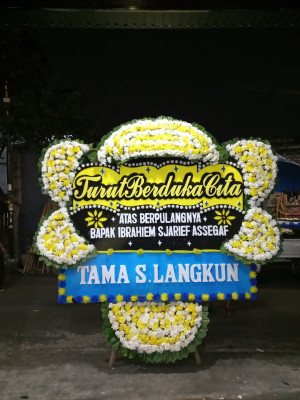 Papan Bunga Duka di Cihuni